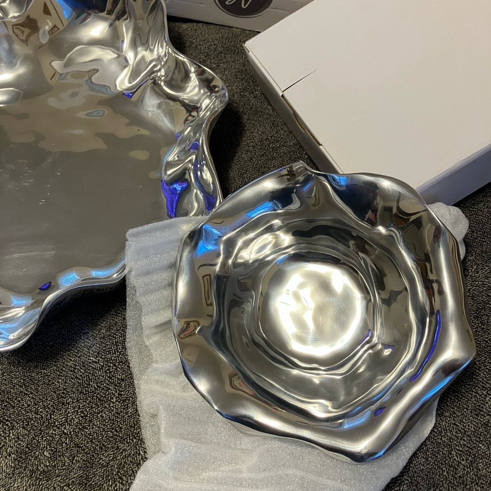 Arthur Court CARMEL Metal Modern Two Piece Chip and Dip Platter and Dip - Picture 4 of 7